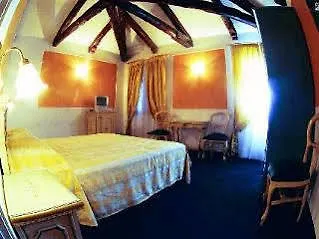 Corte Rossa Bed and Breakfast