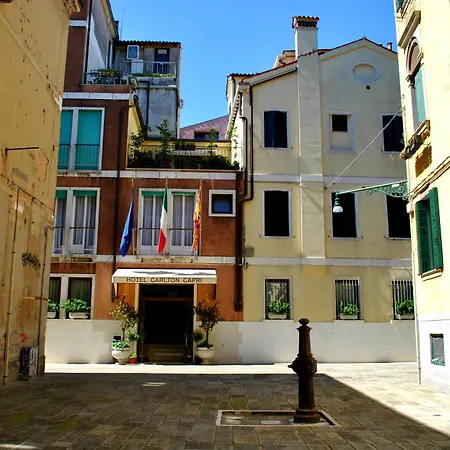 Carlton Capri Hotel