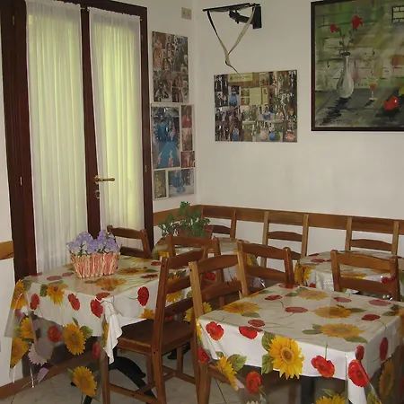 Hotel Adua 2*