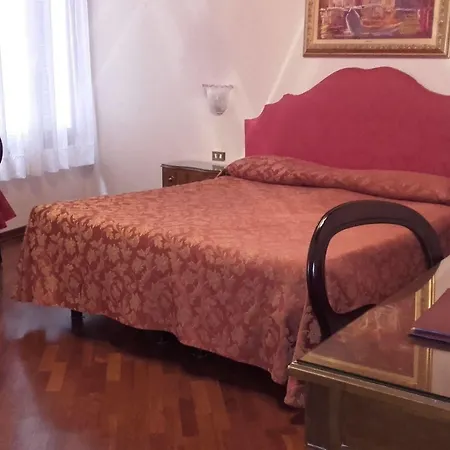Hotel Piccola Fenice Venice