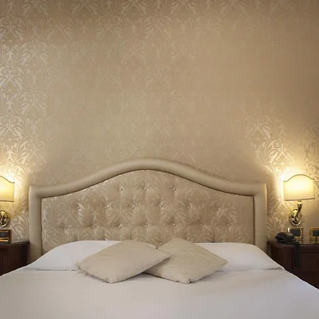 Hotel Ca' D'oro - Wenice Deep Culture