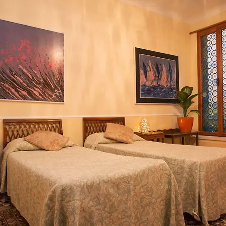 Fenice Apartment Venice