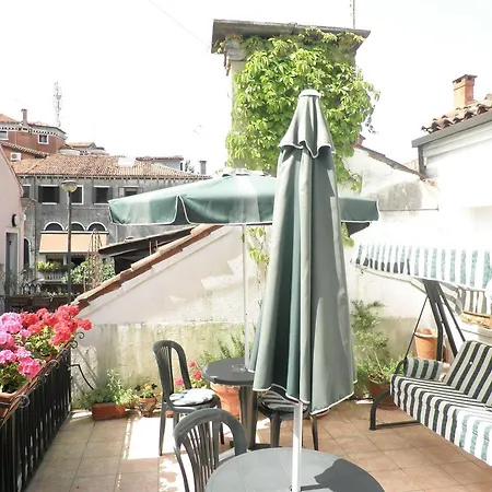 Bed & Breakfast Al Campaniel Venezia