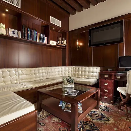 Bucintoro 4* Venetië