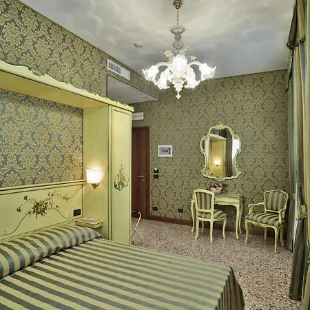 Al Malcanton Hotel 2*