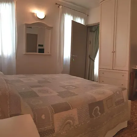 Angolo Fiorito Inn