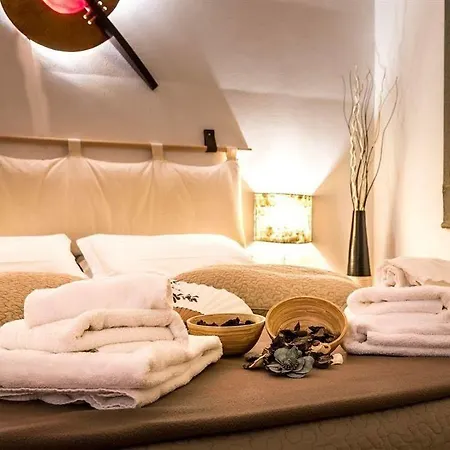 La Porta D'oriente Bed & Breakfast 2*