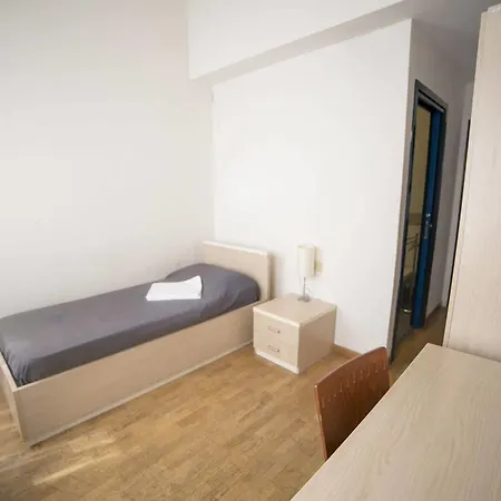 Hostel Sunny Terrace *