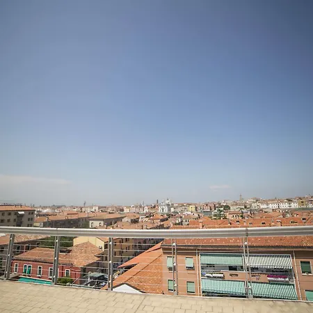 Hostel Sunny Terrace *