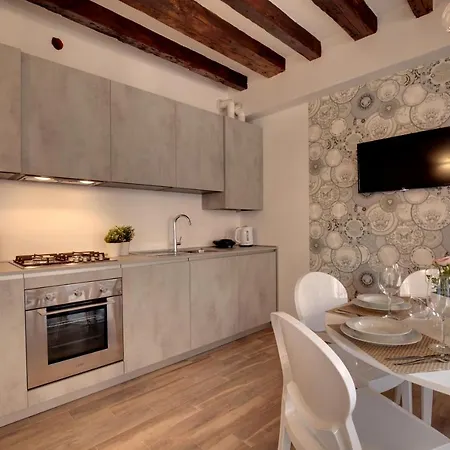 公寓 Castello - Laguna Luxury By Wonderful Italy 威尼斯
