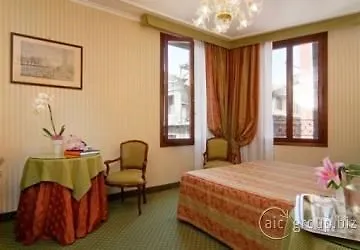 Kette 4* Wenecja