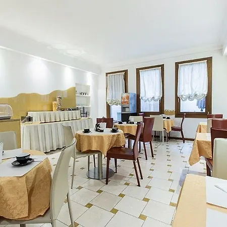 Hotel Agli Artisti