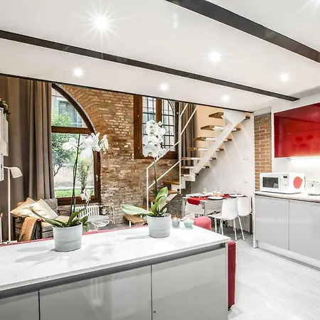 Industrial Loft R&r Апартаменты Венеция