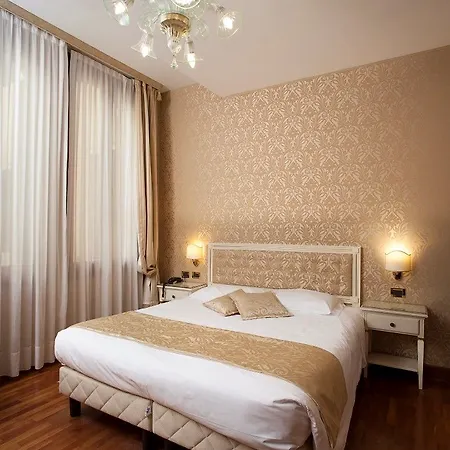 Hotel Ca' D'oro - Wenice Deep Culture