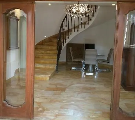 My Friends Canal View Bed & Breakfast 3*
