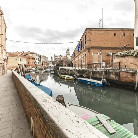 Venetian Dream R&r Apartment