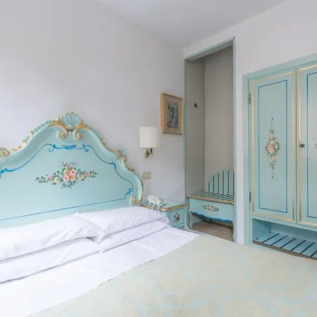 Serenissima Hotel