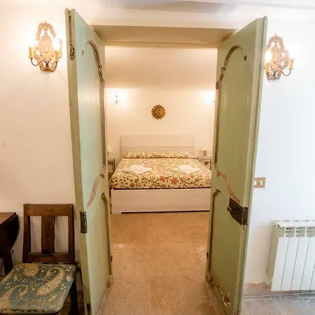 Casetta Della Fontana Apartment *