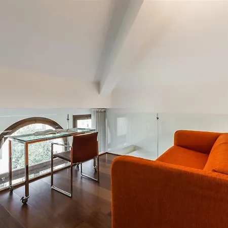 Ca' Degli Armeni Canal View Apartment *