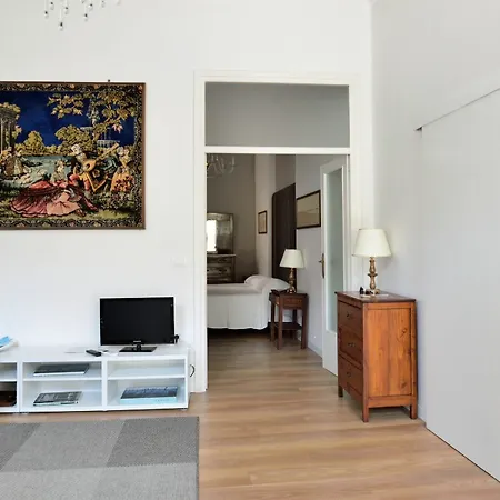 San Giacomo Apartment *