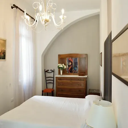 San Giacomo Apartment *