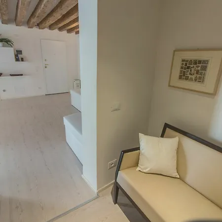 Apartment Ve.n.i.ce. Cera Casa Del Giglio