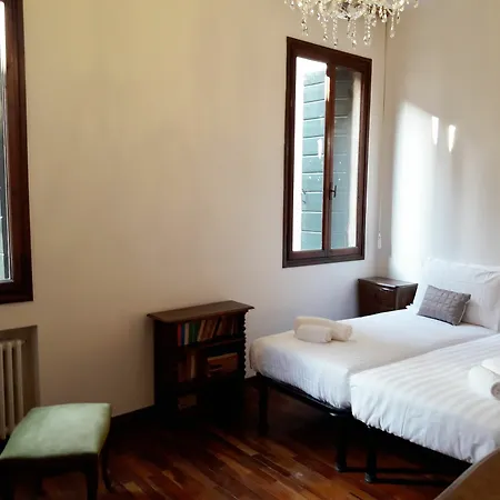 Ve.n.i.ce Cera Casa Dolce Apartment