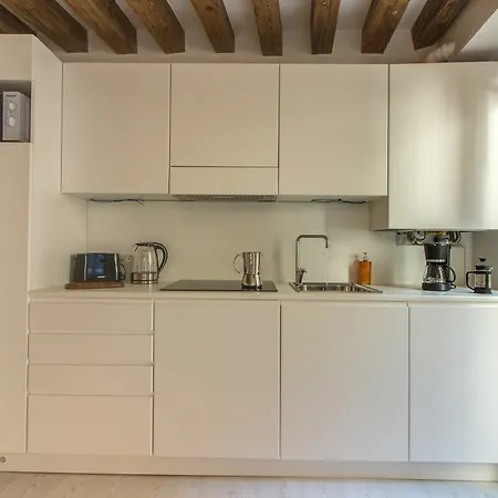 Apartment Ve.n.i.ce. Cera Casa Del Giglio *