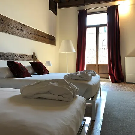 Palazzo Vendramin Costa * Venice