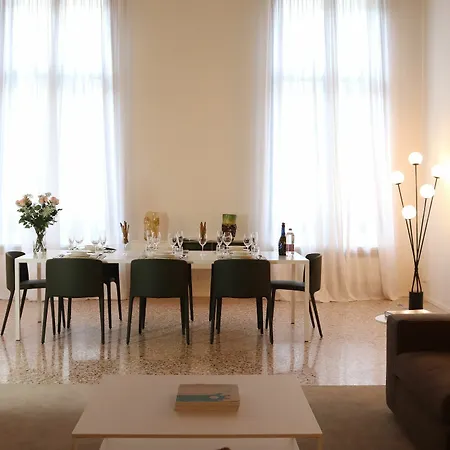 Palazzo Vendramin Costa * Venice