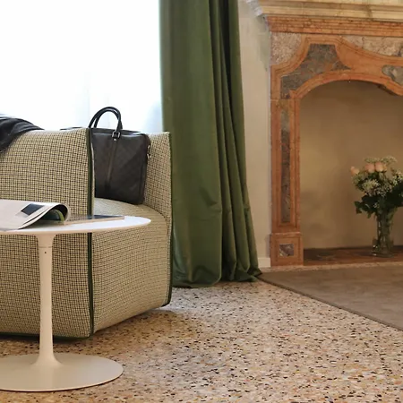 Palazzo Vendramin Costa Apartment Venice
