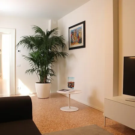 Palazzo Vendramin Costa Apartment *