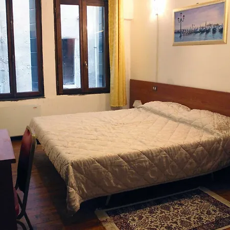 Bed & Breakfast Residenza Della Spada Benátky