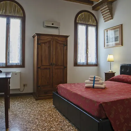 Ca' Santo Spirito B&B 베니스