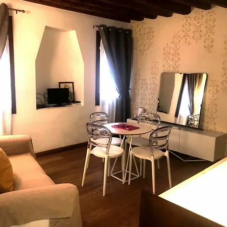 Modern In Gf * Venice