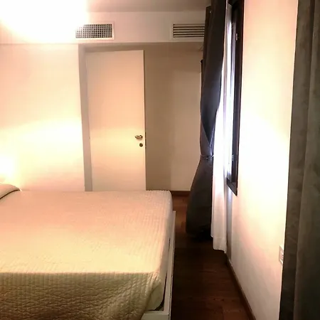 Apartment Modern In Gf Venice