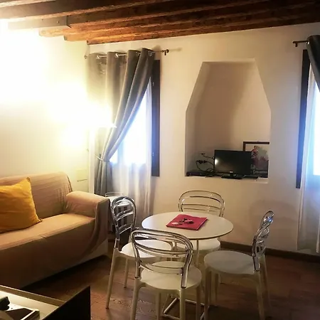 Modern In Gf * Venice