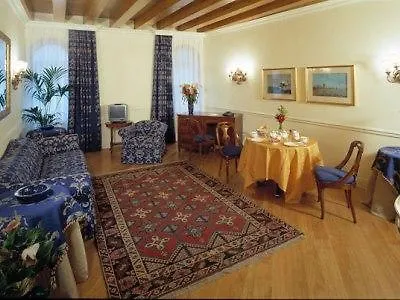 Hotel San Marco Palace