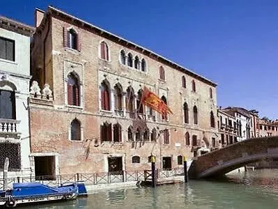 Palazzo Marcello Al Sole Отель 3*