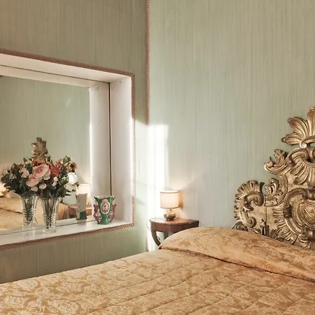 Apartment Palazzetto San Lio, Rialto *