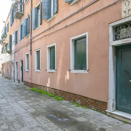 Bella Charming House Apartment