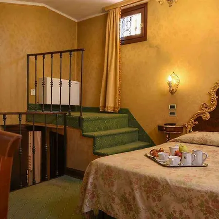 Hotel San Moise Wenecja
