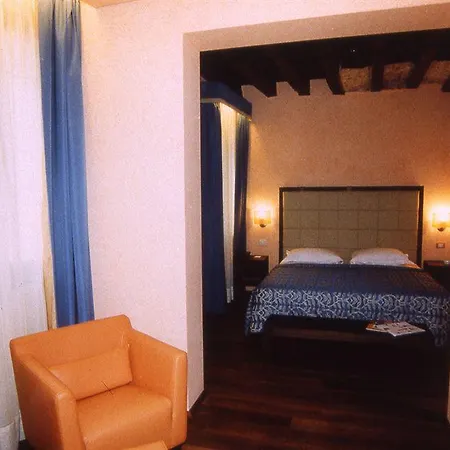 Hotel Palazzo Selvadego 4*