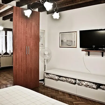 Grazioso E Apartment