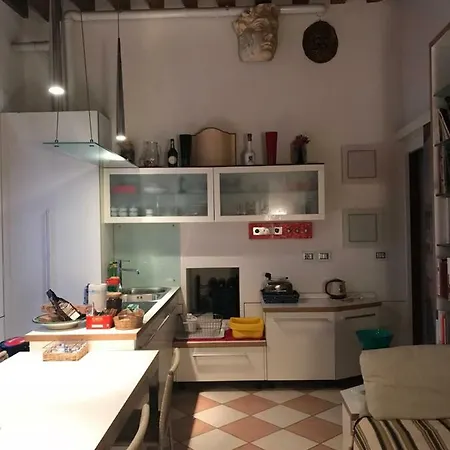 In A Lovely Garden Biennale Flat * Venice