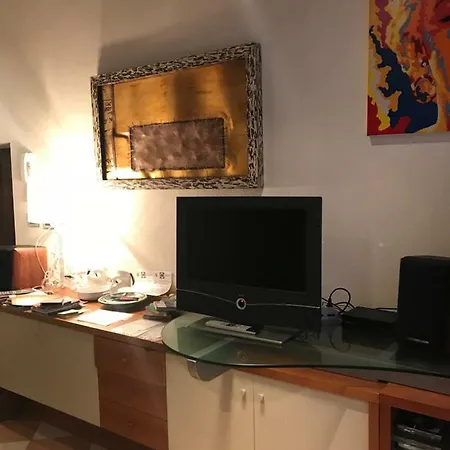 Apartment In A Lovely Garden Biennale Flat