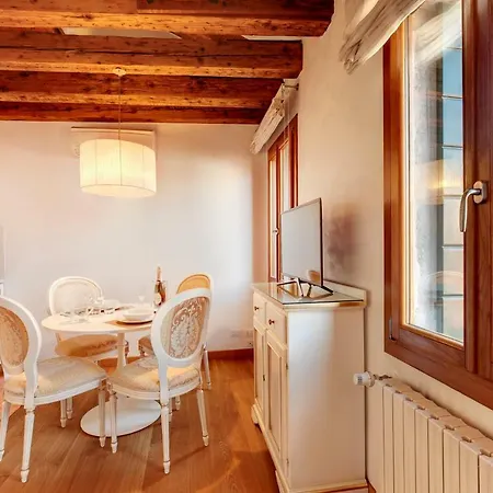 Nikki House Apartment Venedig