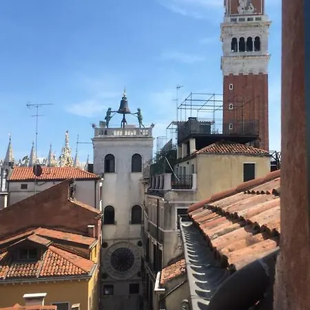 Ca'baloni Apartmán *