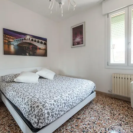 Apartment Ca Misericordia *