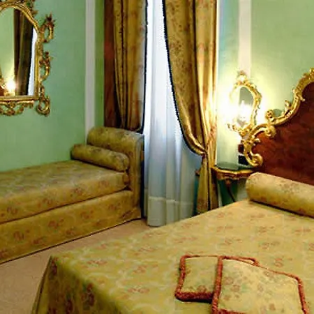 San Moise 3*
